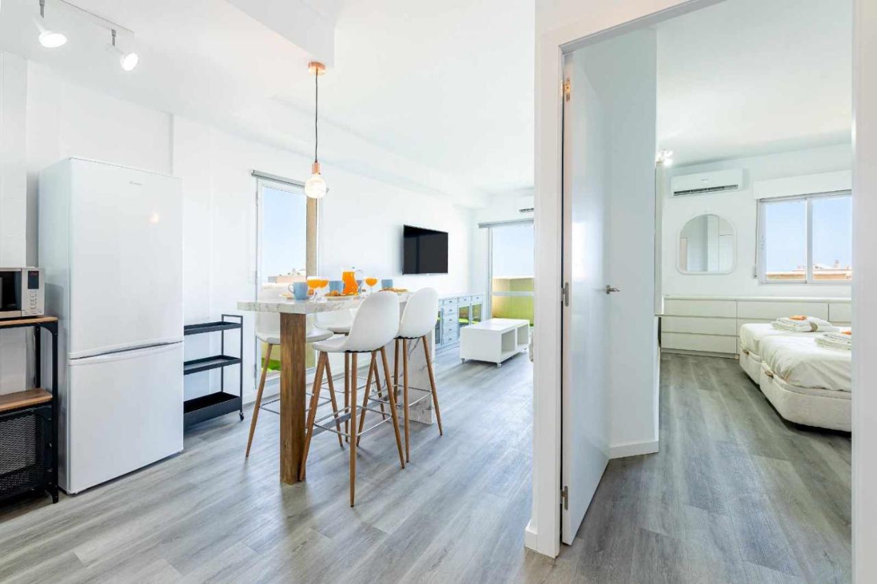 Benalbeach Apartamento Con Vistas Maravillosas Malaga Exterior photo