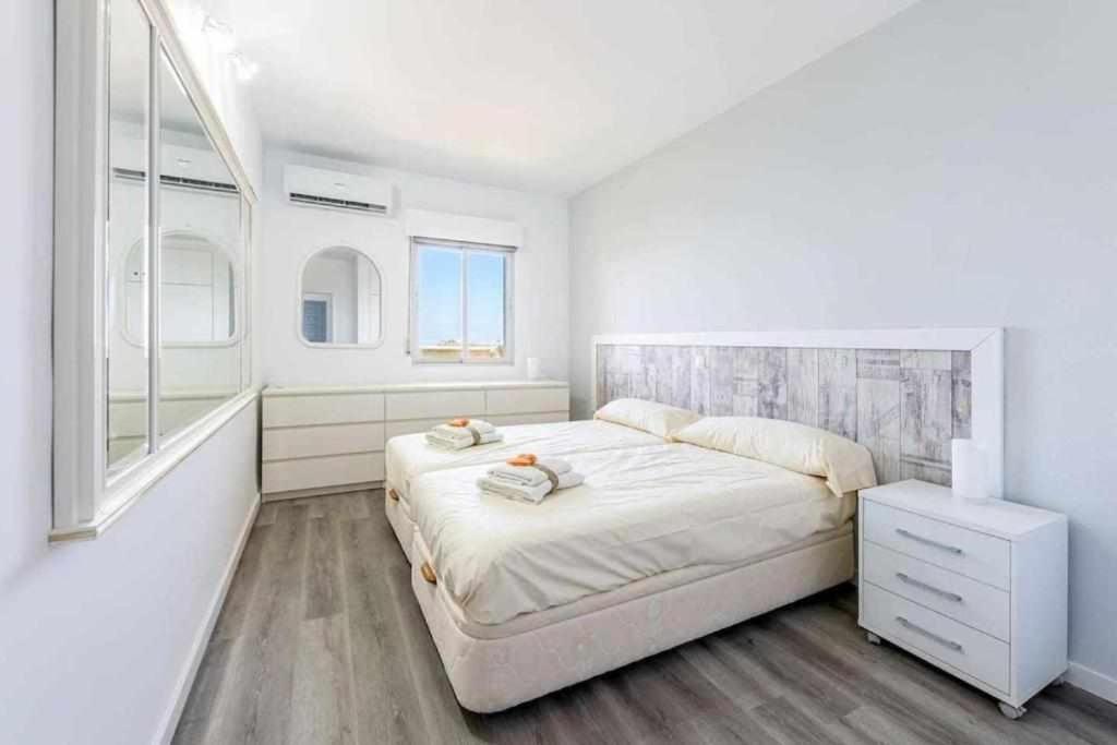 Benalbeach Apartamento Con Vistas Maravillosas Malaga Exterior photo